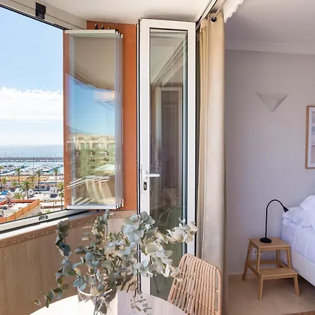 아파트 Palmeras - Beachfront With Balcony In *